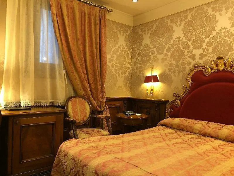 Bellevue Luxury Rooms - San Marco Luxury Benátky 3*,