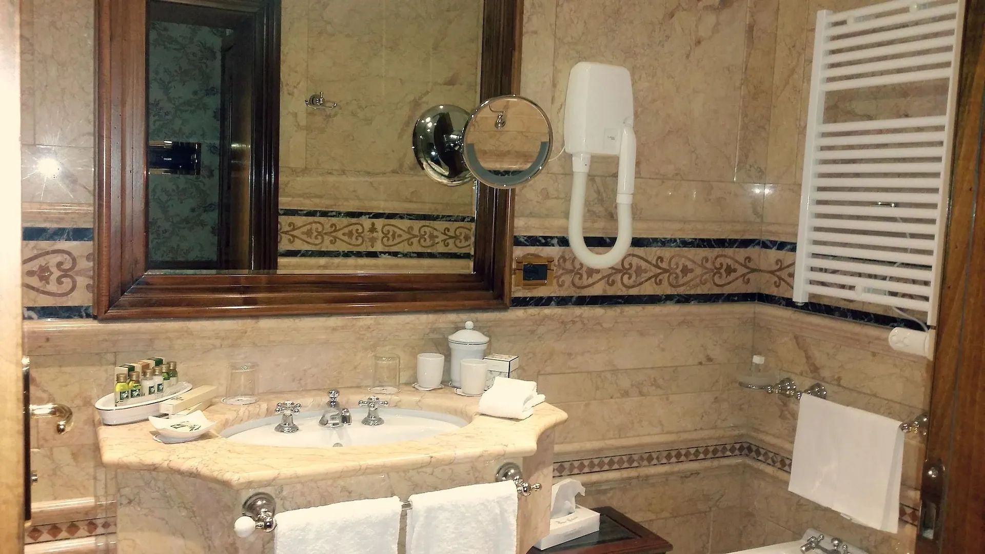 Bed & Breakfast Bellevue Luxury Rooms - San Marco Luxury Venetië