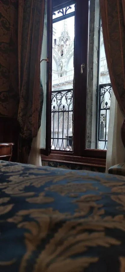 Bellevue Luxury Rooms - San Marco Luxury Venetië 3*,